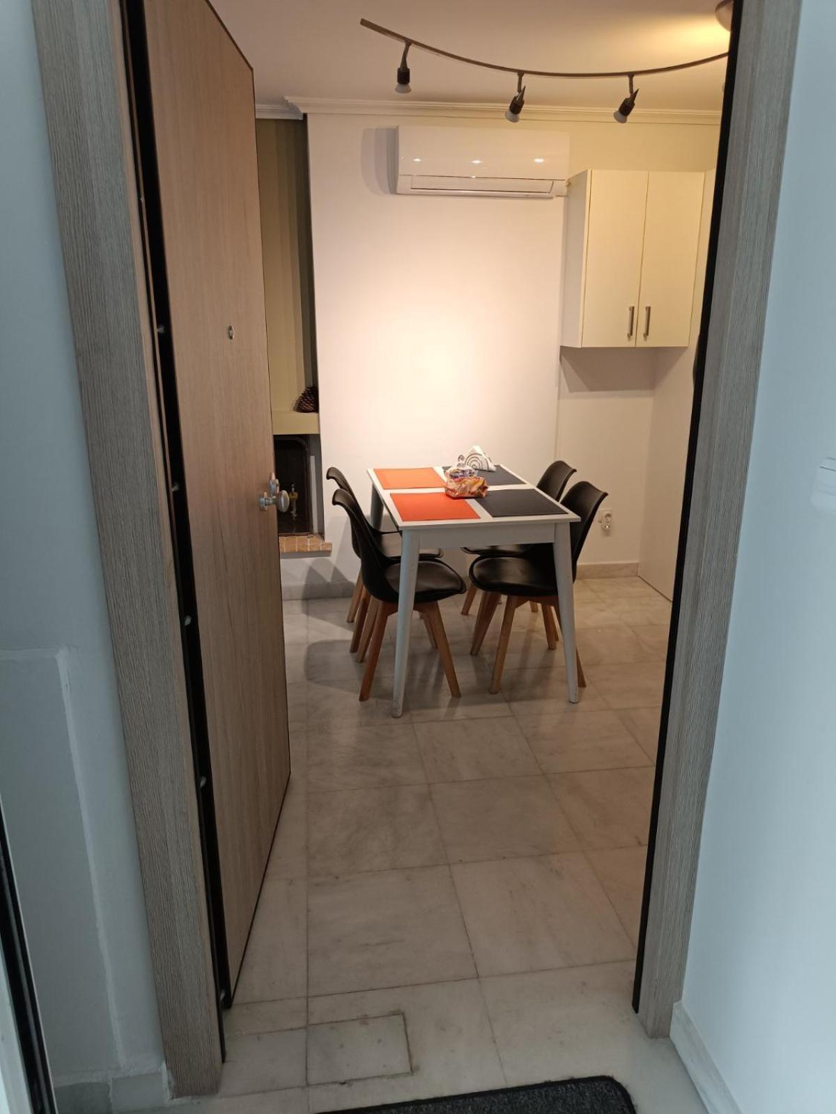 Kalimera Alimos Apartment Athen Eksteriør billede